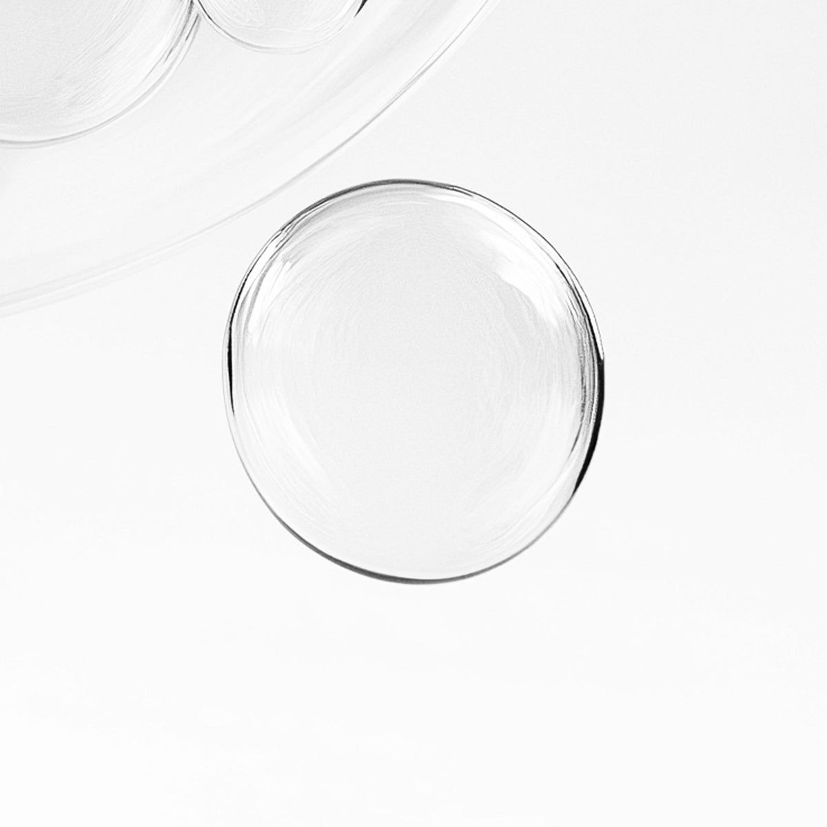 glycerin-gentle-purifying-cleanser-y1 Goop_159487e4-5387-493f-b4e7-9cb3365176c9.jpg